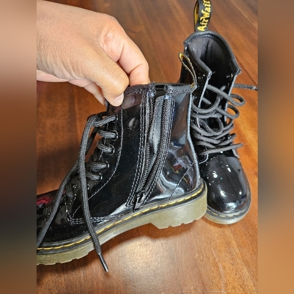 Doctor Marten patent leather 1460 kids boots size 13 - Picture 8 of 9